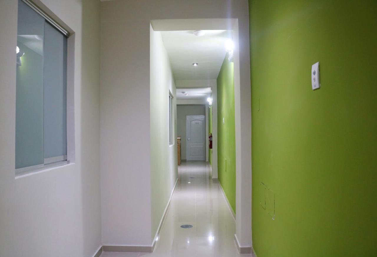 Hotel Kusnaya Piura Extérieur photo